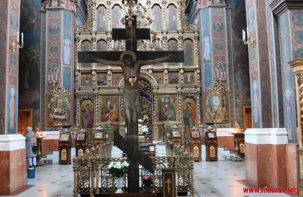 Російські пропагандисти поширюють фейк про те, що у вінницькому храмі читають «молитву за вступ України до НАТО та ЄС»