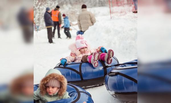 Для дітей-переселенців щотижня організовуватимуть безкоштовні катання на тюбах