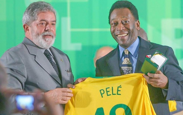 Я був злий на Пеле, він завжди перемагав мій Корінтіанс - президент Бразилії