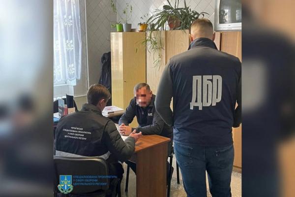 Депутату Вінницької облради повідомили про підозру за ухилення від армії