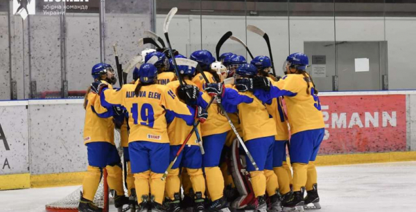 Жіноча збірна України з хокею розгромила Румунію на чемпіонаті світу-2024 у дивізіоні IIIA