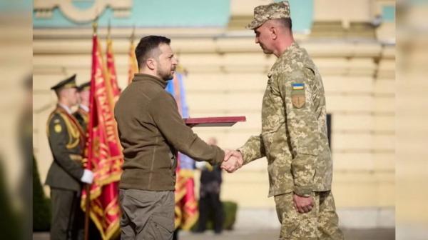 Герой України з Вінниччини отримав від президента сертифікат на квартиру