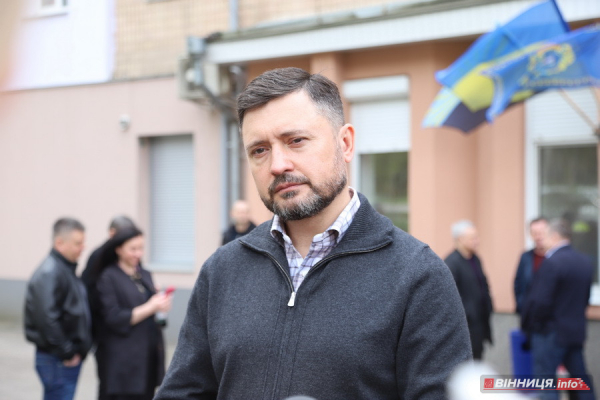 Маріупольці для маріупольців відкрили у Вінниці побутовий центр