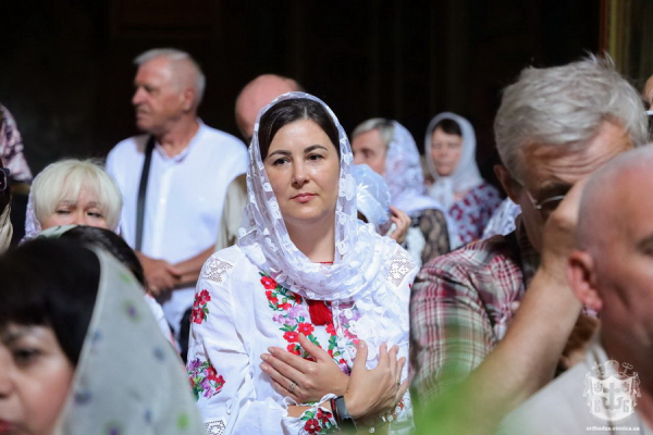 Свято Преображення Господнього: у Вінниці віряни освятили квіти та кошики з плодами