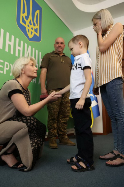 Родинам полеглих військовослужбовців з Вінниччини передали державні нагороди