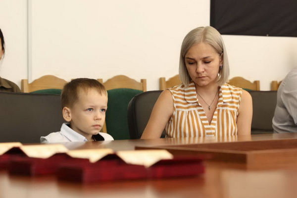 Родинам полеглих військовослужбовців з Вінниччини передали державні нагороди