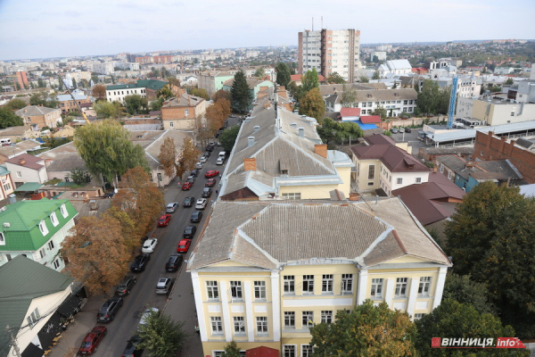 Сучасне мистецтво та краєвиди міста: у Вінниці відкрито вхід на Вежу