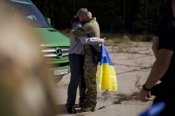 Сьогодні з російського полону повернули наших 103 воїнів