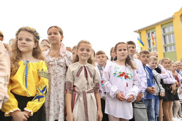 У Стрижавській громаді відкрили оновлений ліцей в рамках «Програми з відновлення України»