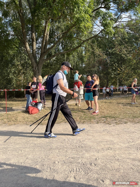 Понад тисяча людей у Вінниці долучились до всеукраїнського забігу «Шаную воїнів, біжу за героїв України»