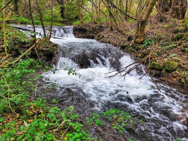 Скелясті схили і водоспади на Вінниччині