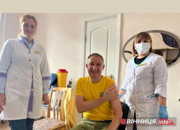 Кому з вінничан рекомендується робити щеплення від грипу