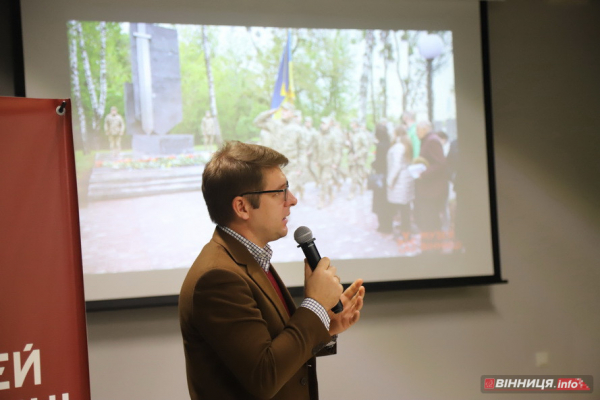 У Вінниці показали, що знайшли під час «розкопок» на Європейській площі біля Вежі