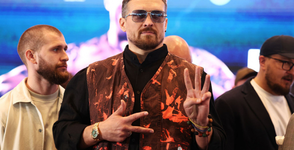 Усик залишився лідером рейтингу P4P за версією журналу The Ring, Стівенсон увійшов до топ-10