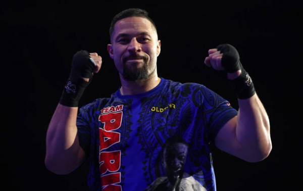 Паркер оголосив про свої наміри на тлі паузи в переговорах з Усиком