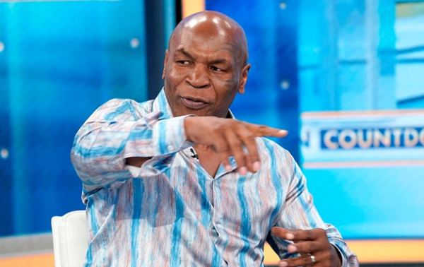 Майк Тайсон проектує успіхи Усика на свої часи і зауважує відмінності