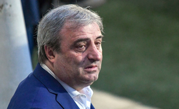 «Луческу пройшов медобстеження, з ним усе гаразд», — технічний директор Федерації футболу Румунії