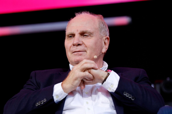 Улі Гьонесс: «Юрген Клопп має бути тренером і ніким іншим»